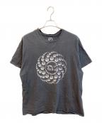 VERTICAL GARAGEバーチカルガレージ）の古着「ダメージ加工 マーチャンダイズTシャツ　93000169」｜ブラック