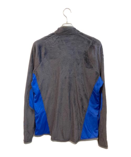 Patagonia（パタゴニア）Patagonia (パタゴニア) R2フリースジャケット パープル×ブルー サイズ:XLの古着・服飾アイテム