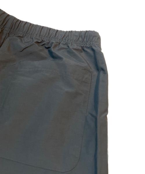 FOG ESSENTIALS（フィアオブゴッド エッセンシャル）FOG ESSENTIALS (フィアオブゴッド エッセンシャル) ナイロンパンツ ブラック サイズ:Sの古着・服飾アイテム