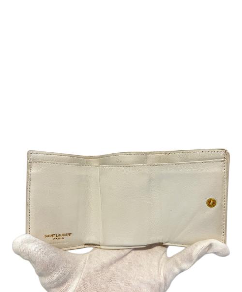 Yves Saint Laurent（イヴサンローラン）Yves Saint Laurent (イヴサンローラン) コンパクトウォレット ホワイトの古着・服飾アイテム