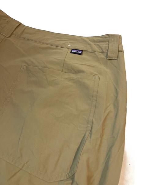 Patagonia（パタゴニア）Patagonia (パタゴニア) クアンダリー・パンツ ベージュ サイズ:40の古着・服飾アイテム