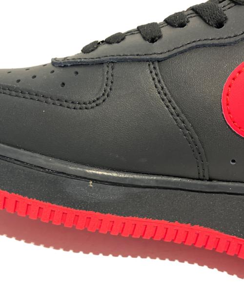 NIKE（ナイキ）NIKE (ナイキ) ローカットスニーカー/Air Force 1 Low ブラック×レッド サイズ:28.5の古着・服飾アイテム