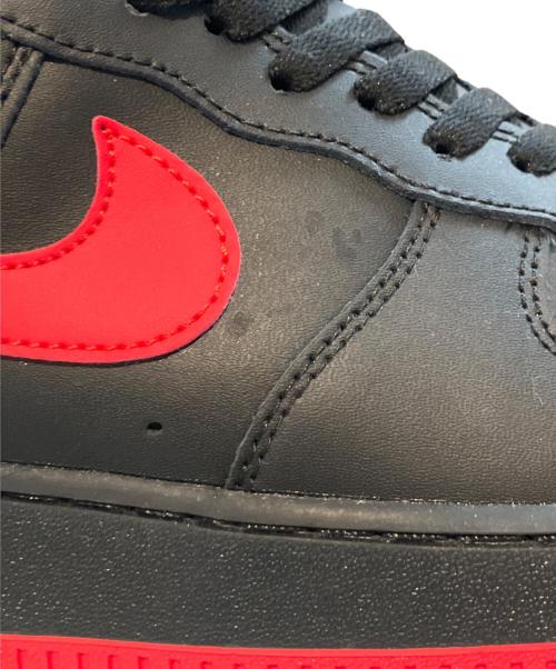 NIKE（ナイキ）NIKE (ナイキ) ローカットスニーカー/Air Force 1 Low ブラック×レッド サイズ:28.5の古着・服飾アイテム