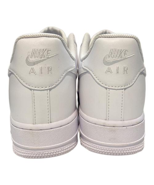 NIKE（ナイキ）NIKE (ナイキ) ローカットスニーカー ホワイト サイズ:30の古着・服飾アイテム
