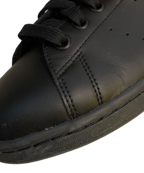 adidas（アディダス）adidas (アディダス) ローカットスニーカー M20327 ブラック サイズ:26.5の古着・服飾アイテム