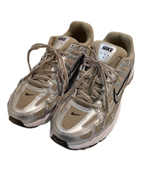 NIKE（ナイキ）NIKE (ナイキ) ローカットスニーカー/P-6000　HQ3030-200 シルバー サイズ:27cmの古着・服飾アイテム