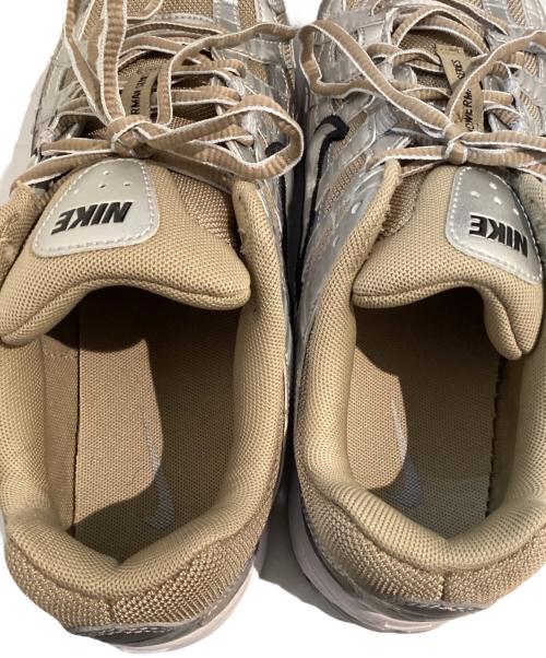 NIKE（ナイキ）NIKE (ナイキ) ローカットスニーカー/P-6000　HQ3030-200 シルバー サイズ:27cmの古着・服飾アイテム
