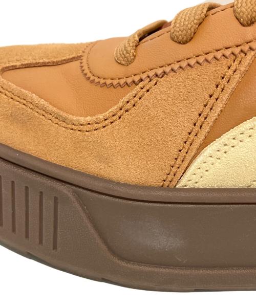 PUMA（プーマ）PUMA (プーマ) KARMEN T2 ベージュ サイズ:24の古着・服飾アイテム