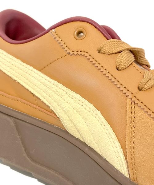 PUMA（プーマ）PUMA (プーマ) KARMEN T2 ベージュ サイズ:24の古着・服飾アイテム