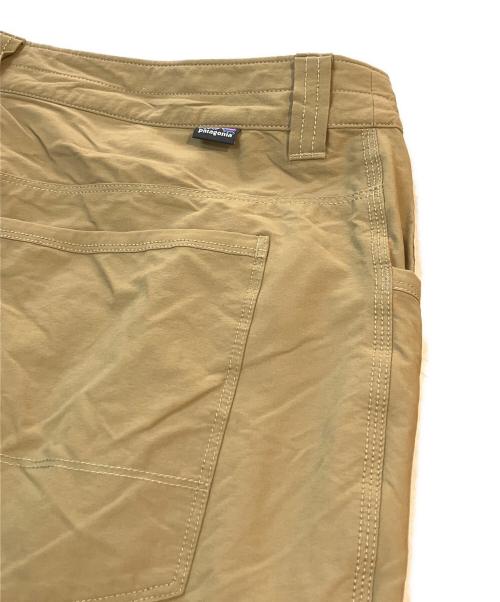 Patagonia（パタゴニア）Patagonia (パタゴニア) QUANDARY PANTS ベージュ サイズ:40の古着・服飾アイテム