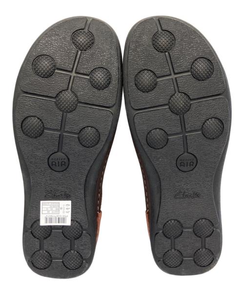 CLARKS（クラークス）CLARKS (クラークス) Nature Fix ウォーキングシューズ ブラウン サイズ:27.5の古着・服飾アイテム
