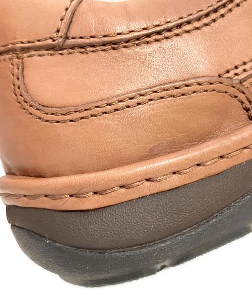 CLARKS（クラークス）CLARKS (クラークス) Nature Fix ウォーキングシューズ ブラウン サイズ:27.5の古着・服飾アイテム