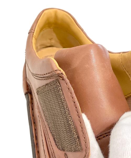 CLARKS（クラークス）CLARKS (クラークス) Nature Fix ウォーキングシューズ ブラウン サイズ:27.5の古着・服飾アイテム