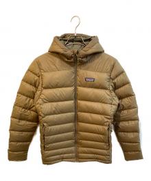 Patagonia（パタゴニア）の古着「ハイロフト・ダウン・フーディー　84902」｜カーキ
