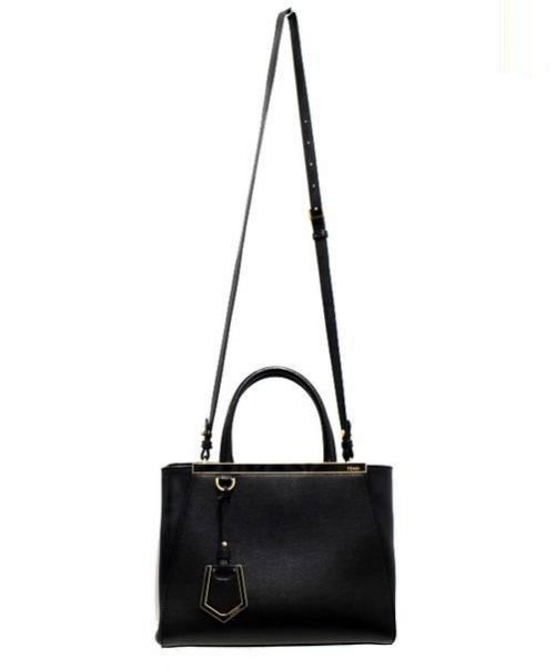 FENDI（フェンディ）FENDI (フェンディ) 2WAYショルダーバッグ ブラックの古着・服飾アイテム