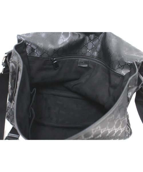 GUCCI（グッチ）GUCCI (グッチ) GGインプリメメッセンジャーバッグ ブラックの古着・服飾アイテム