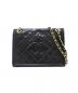 CHANEL（シャネル）の古着「マトラッセチェーンショルダーバッグ」