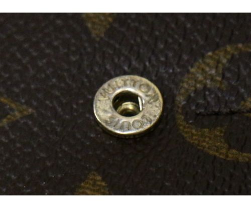 LOUIS VUITTON（ルイ ヴィトン）LOUIS VUITTON (ルイ・ヴィトン) ポルトフォイユ・サラ ブラウン モノグラム M60531 CA2119の古着・服飾アイテム