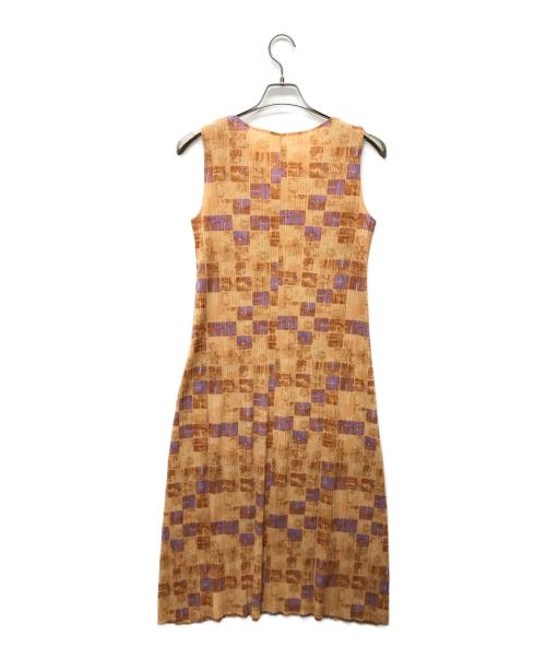 PLEATS PLEASE（プリーツプリーズ）PLEATS PLEASE (プリーツプリーズ) ノースリーブプリーツワンピース ベージュ サイズ:2の古着・服飾アイテム