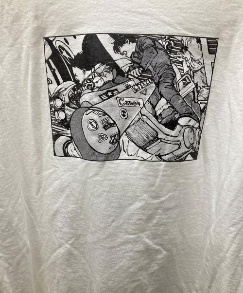 READYMADE（レディメイド）READYMADE (レディメイド) AKIRA ART OF WALL (アキラ アート オブ ウォール) コラボバイクプリントTシャツ ホワイト サイズ:XLの古着・服飾アイテム