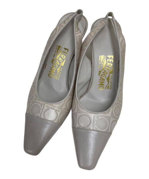 Salvatore Ferragamo（サルヴァトーレ フェラガモ）Salvatore Ferragamo (サルヴァトーレ フェラガモ) ガンチーニヒールミュール グレー サイズ:SIZE 5 1/2の古着・服飾アイテム