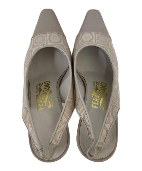 Salvatore Ferragamo（サルヴァトーレ フェラガモ）Salvatore Ferragamo (サルヴァトーレ フェラガモ) ガンチーニヒールミュール グレー サイズ:SIZE 5 1/2の古着・服飾アイテム