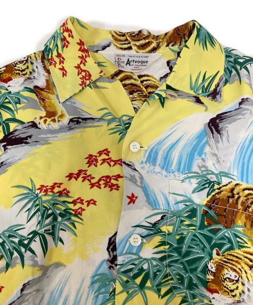 Sun Surf（サンサーフ）Sun Surf (サンサーフ) RAYON S/S SPECIAL EDITION イエロー サイズ:XSの古着・服飾アイテム