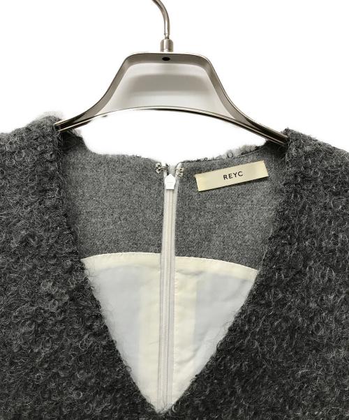 REYC YOKO CHAN（ヨーコチャン）REYC YOKO CHAN (ヨーコチャン) ウールモヘヤVネックワンピース グレー サイズ:34の古着・服飾アイテム