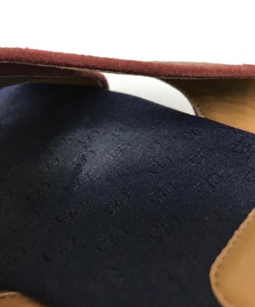 GUCCI（グッチ）GUCCI (グッチ) GGキャンバス スライドサンダル ブラウン サイズ:8の古着・服飾アイテム