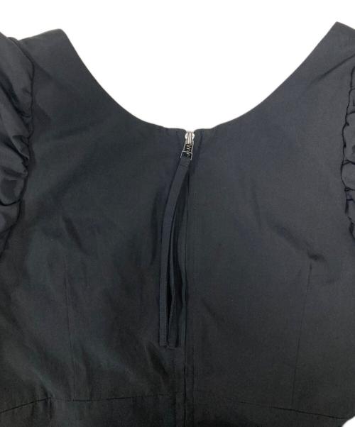 CLANE（クラネ）CLANE (クラネ) VOLUME PUFF SHORT TOPS ブラック サイズ:SIZE1の古着・服飾アイテム