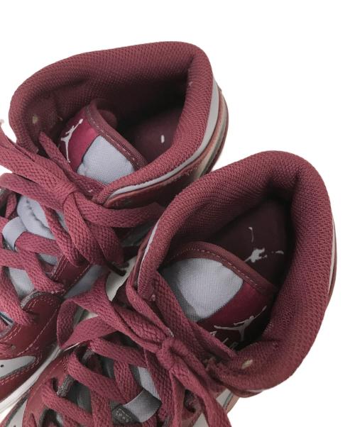 NIKE（ナイキ）NIKE (ナイキ) GS Air Jordan 1 Mid グレー×レッド サイズ:24cmの古着・服飾アイテム