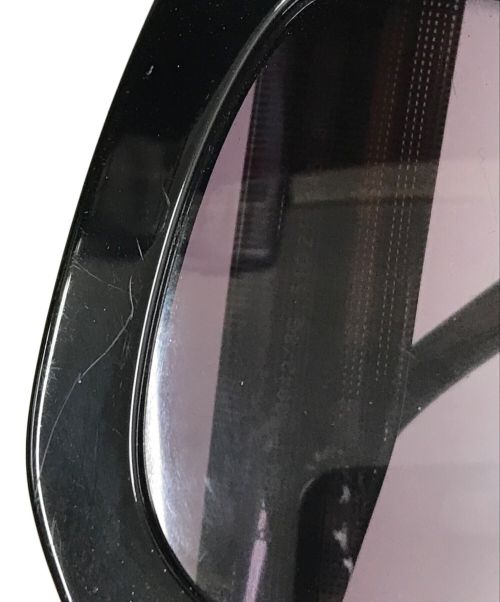 BURBERRY（バーバリー）BURBERRY (バーバリー) ノバチェックテンプルサングラス ブラック サイズ:51□21 145の古着・服飾アイテム