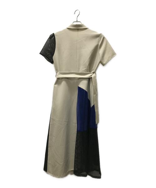 UNITED TOKYO（ユナイテッドトーキョー）UNITED TOKYO (ユナイテッドトーキョー) スライドアシメシャツワンピース ベージュ サイズ:2の古着・服飾アイテム