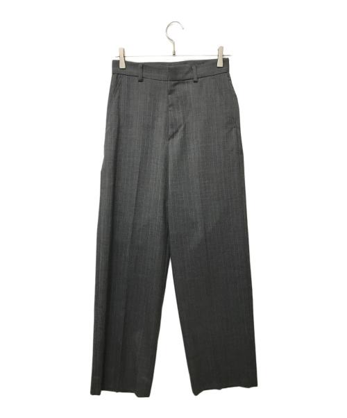 apartment Three（アパートメントスリー）Apartment Three (アパートメントスリー) クラシックテーラードストライプトラウザー グレー サイズ:SIZE 0の古着・服飾アイテム