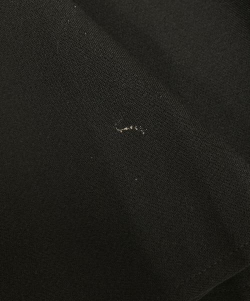 YOKO CHAN（ヨーコチャン）YOKO CHAN (ヨーコチャン) ラッフルパール バックジップ ブラウス ブラック サイズ:SIZE40の古着・服飾アイテム