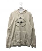 PRADAプラダ）の古着「ロゴプリントプルオーバーパーカー」｜アイボリー