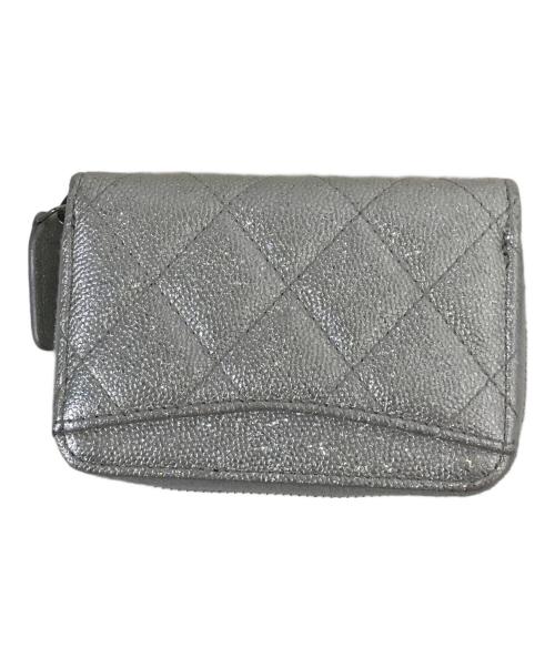 CHANEL（シャネル）CHANEL (シャネル) マトラッセ ココマーク ジップ メタリックコインパース グレーの古着・服飾アイテム