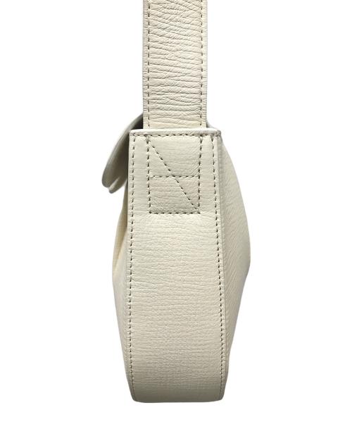 STUDIO NICHOLSON（スタジオ ニコルソン）STUDIO NICHOLSON (スタジオ ニコルソン) フォーチュナ ショルダーバッグ ホワイトの古着・服飾アイテム