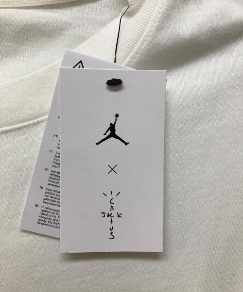 JORDAN（ジョーダン）JORDAN (ジョーダン) Travis Scott (トラヴィス・スコット) M J TS Logo TEE Palomino ホワイト サイズ:XLの古着・服飾アイテム