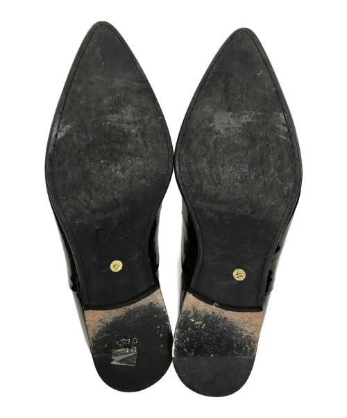 D&G DOLCE & GABBANA（ディーアンドジー ドルチェ＆ガッバーナ）D&G DOLCE & GABBANA (ディーアンドジー ドルチェ＆ガッバーナ) エナメルレザーシューズ ブラック サイズ:SIZE 41の古着・服飾アイテム