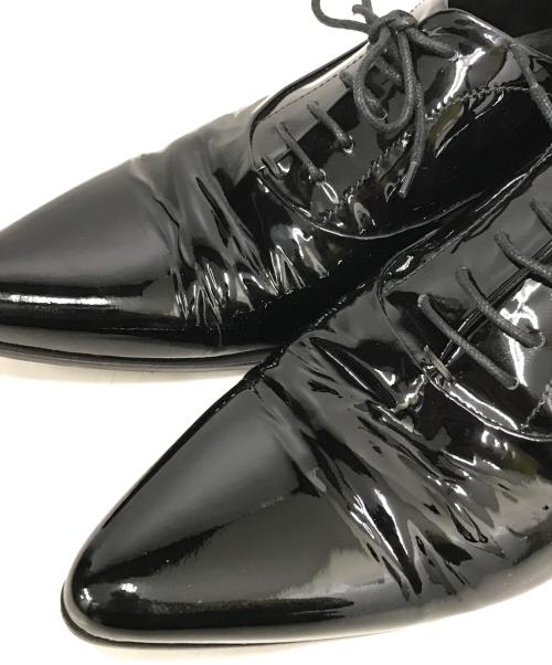 D&G DOLCE & GABBANA（ディーアンドジー ドルチェ＆ガッバーナ）D&G DOLCE & GABBANA (ディーアンドジー ドルチェ＆ガッバーナ) エナメルレザーシューズ ブラック サイズ:SIZE 41の古着・服飾アイテム