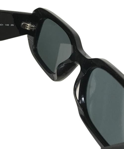 PRADA（プラダ）PRADA (プラダ) シンボル サングラス ブラック サイズ:51□20の古着・服飾アイテム