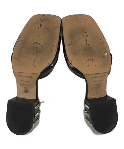 sergio rossi（セルジオロッシ）sergio rossi (セルジオロッシ) ヒールスタッズクロスサンダル ブラック サイズ:39の古着・服飾アイテム