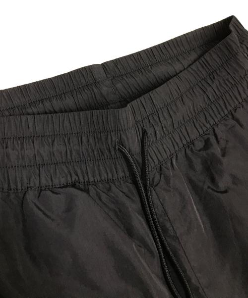 adidas（アディダス）adidas (アディダス) Adilenium メガフレア トラックパンツ ブラック サイズ:SIZE Sの古着・服飾アイテム