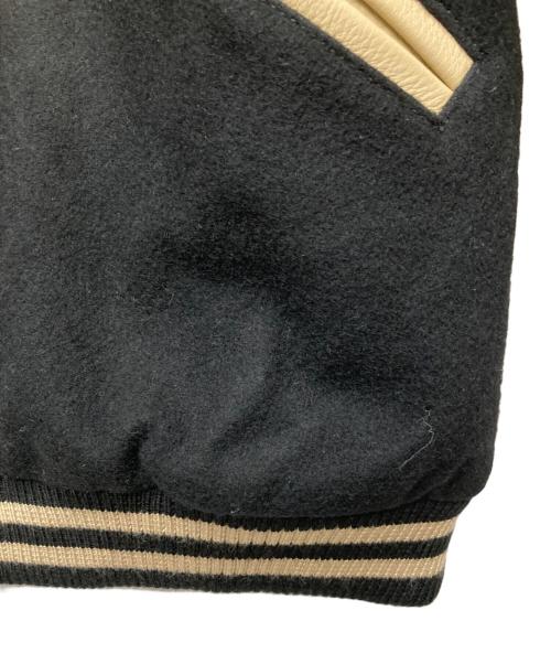 jieda（ジエダ）Jieda (ジエダ) SKOOKUM (スクーカム) PATCH STADIUM JACKET/Jie-22W-JK04 ブラック サイズ:1の古着・服飾アイテム