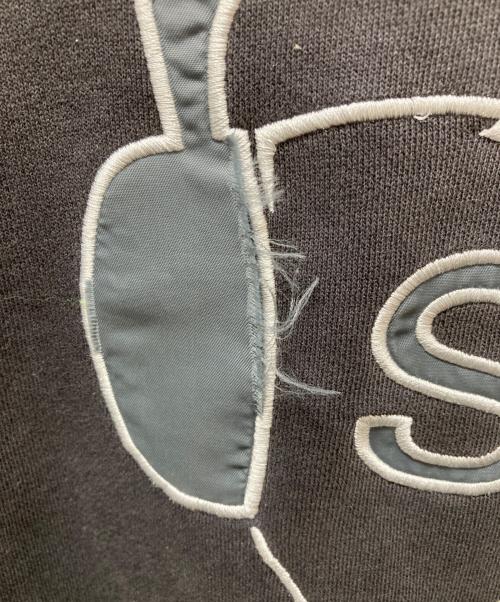 stussy（ステューシー）stussy (ステューシー) ヘッドホン刺繍スウェット ブラック サイズ:Ｍの古着・服飾アイテム