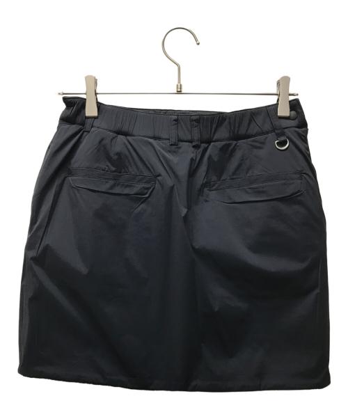 UNITED ARROWS GOLF（ユナイテッドアローズゴルフ）UNITED ARROWS GOLF (ユナイテッドアローズゴルフ) TaylorMade (テーラーメイド) 別注キルトリバーシブルミニスカート ブラック サイズ:M 未使用品の古着・服飾アイテム