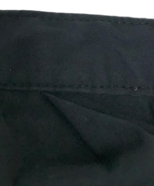 Loulou Willoughby（ルルウィルビー）Loulou Willoughby (ルルウィルビー) レース襟バンドカラー長袖 パールボタンブラウス ブラック サイズ:2の古着・服飾アイテム