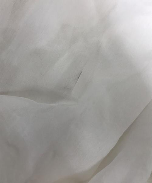 BEIGE（ベイジ）BEIGE (ベイジ) PAULINE / タックギャザーリネンボリュームブラウス ホワイト サイズ:4の古着・服飾アイテム