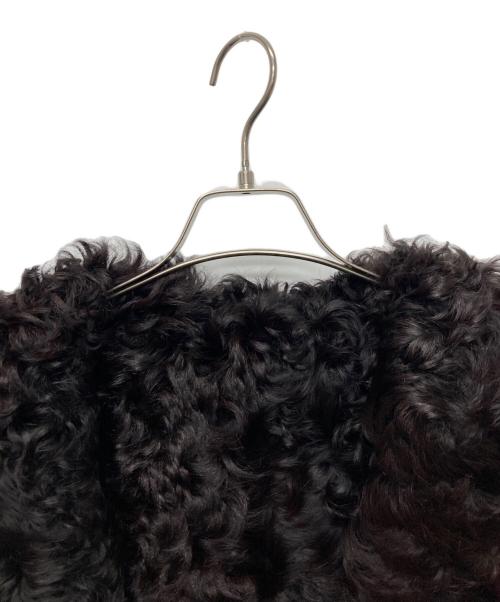 VALENTINO（ヴァレンティノ）VALENTINO (ヴァレンティノ) ラムファークロップドジャケット/QF3FB500CKF レッド サイズ:40の古着・服飾アイテム